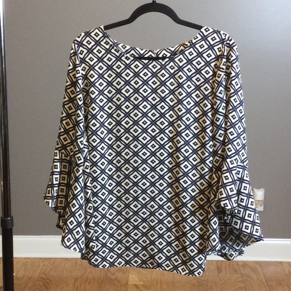 1X Kasper Navy Geometric Diamond Print Boho Bell-Sleeve Top